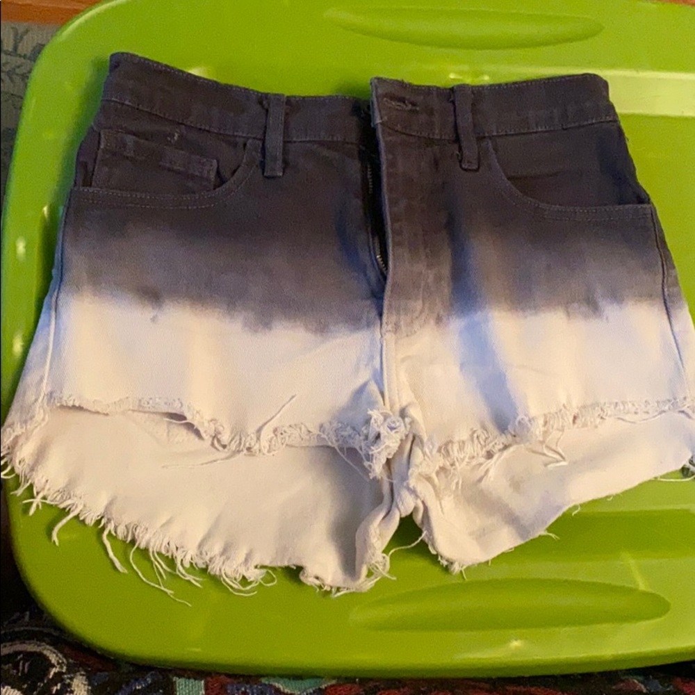 Gypsy Warrior ombré faded jean shorts